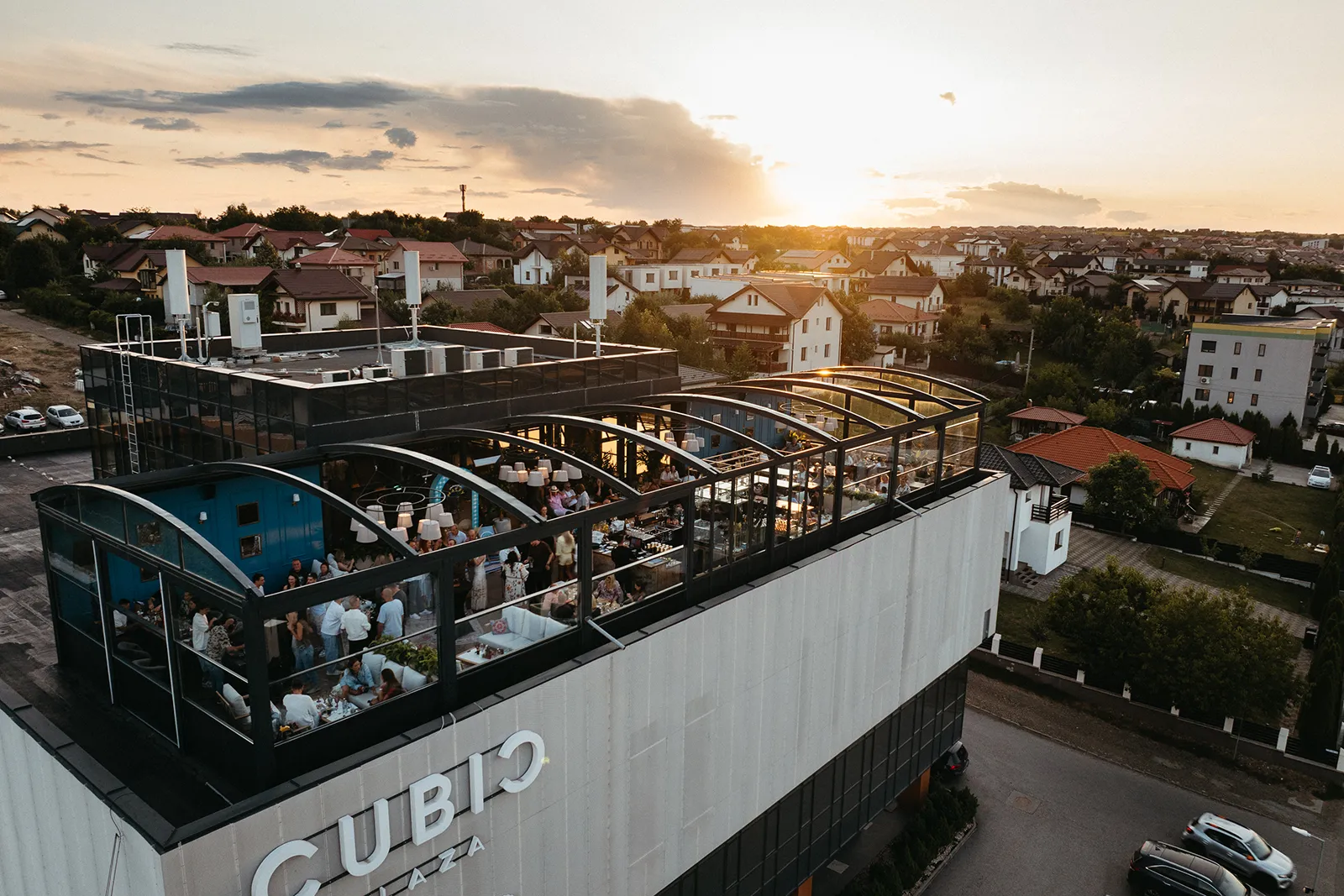 Rooftop-ul El Mirador la apus